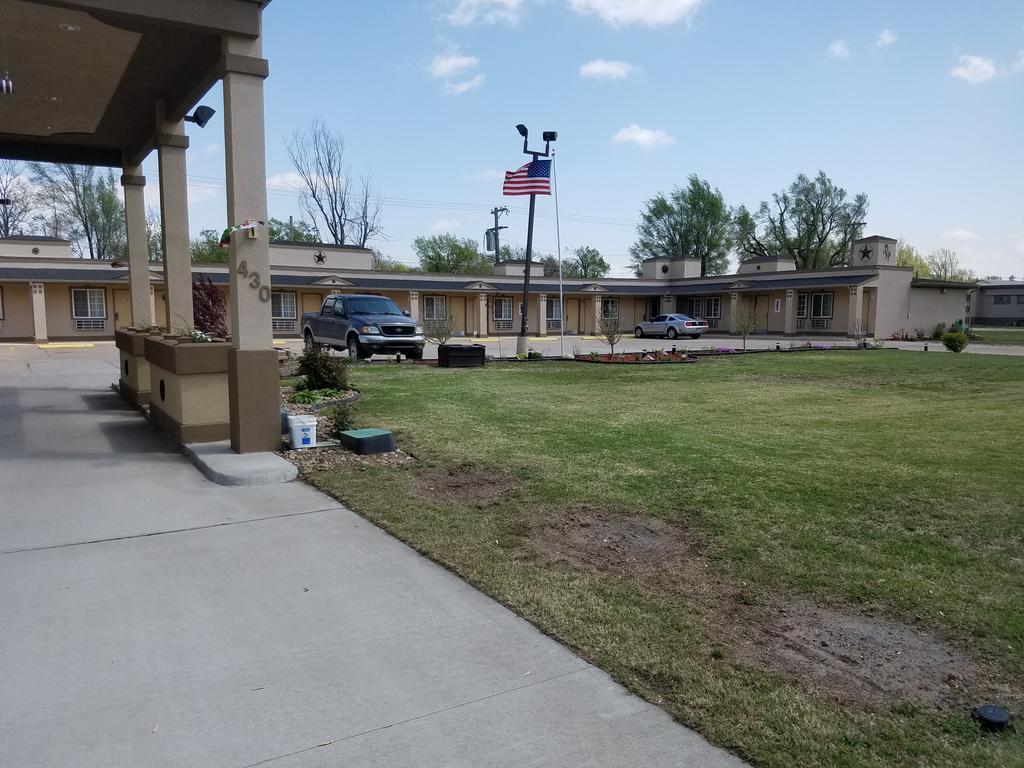Country Inn Sterling Екстериор снимка