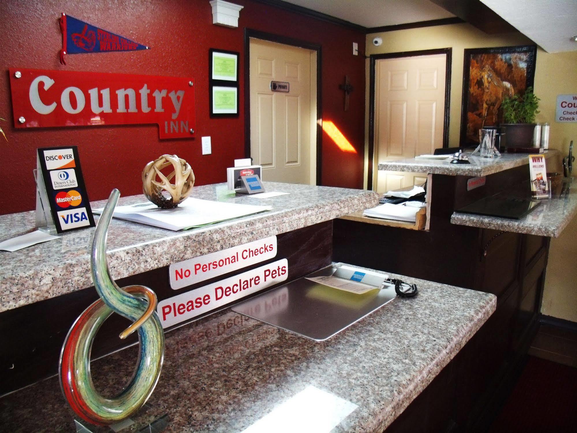 Country Inn Sterling Екстериор снимка
